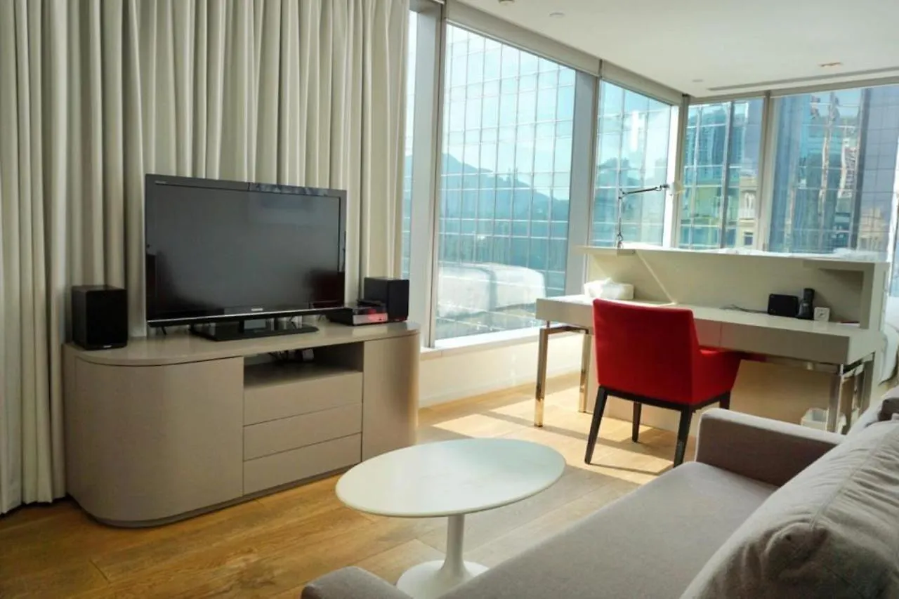 Twenty One Whitfield Aparthotel Hong Kong