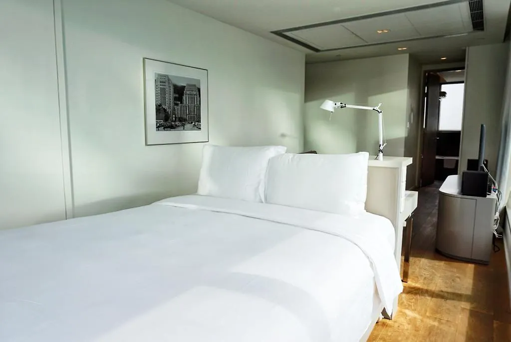 Twenty One Whitfield Aparthotel Hong Kong China